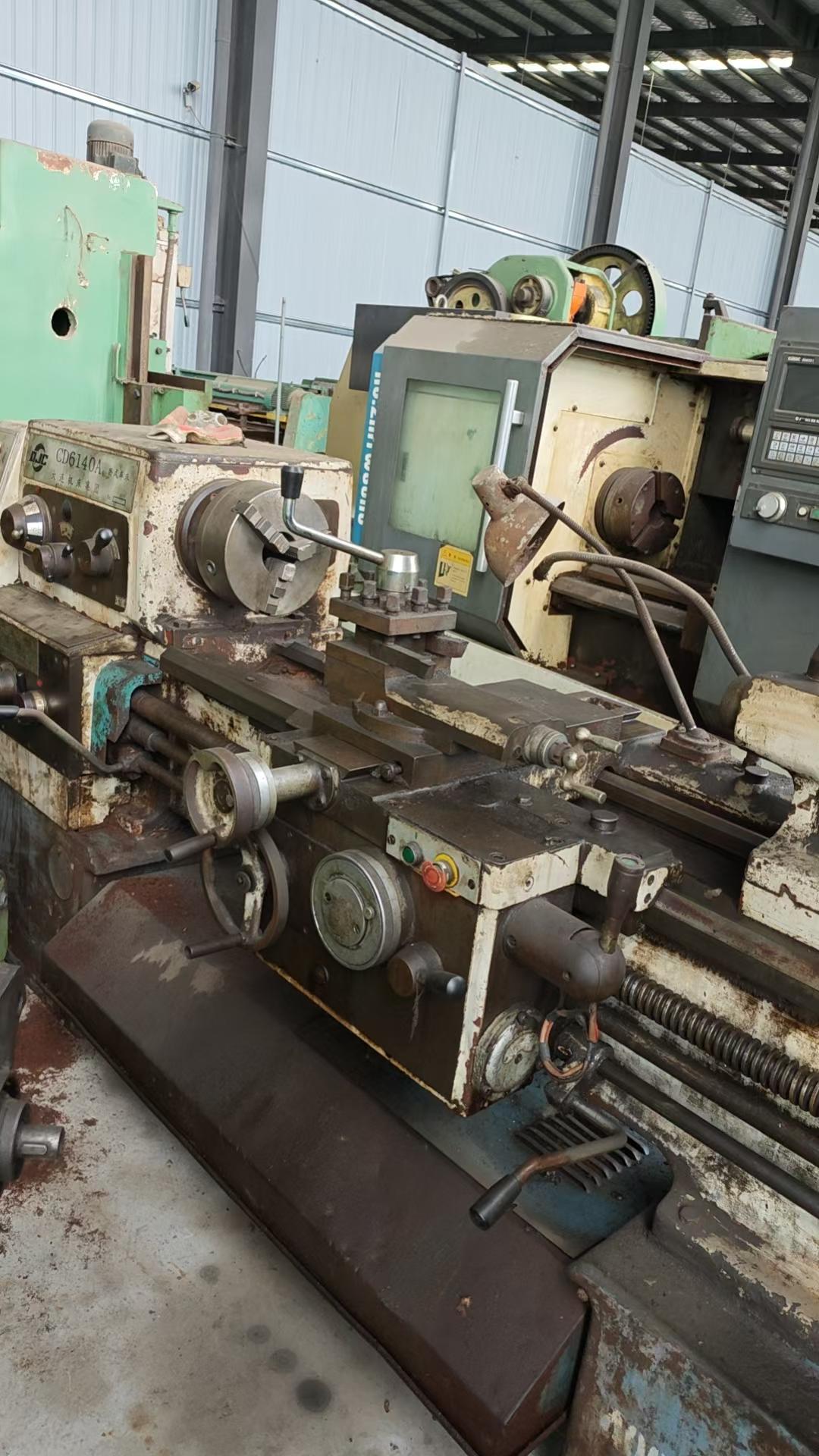 便宜处理一台大连产6140一米车床，价格低到尘埃里，要的从速