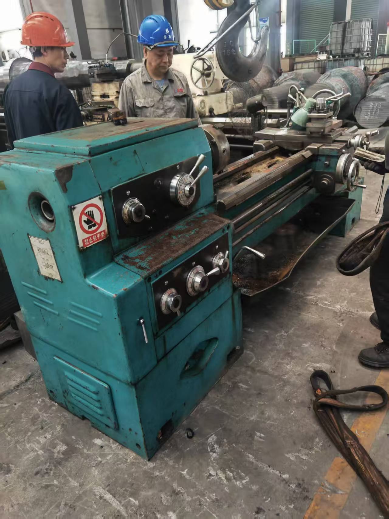 一台6140一米半车床