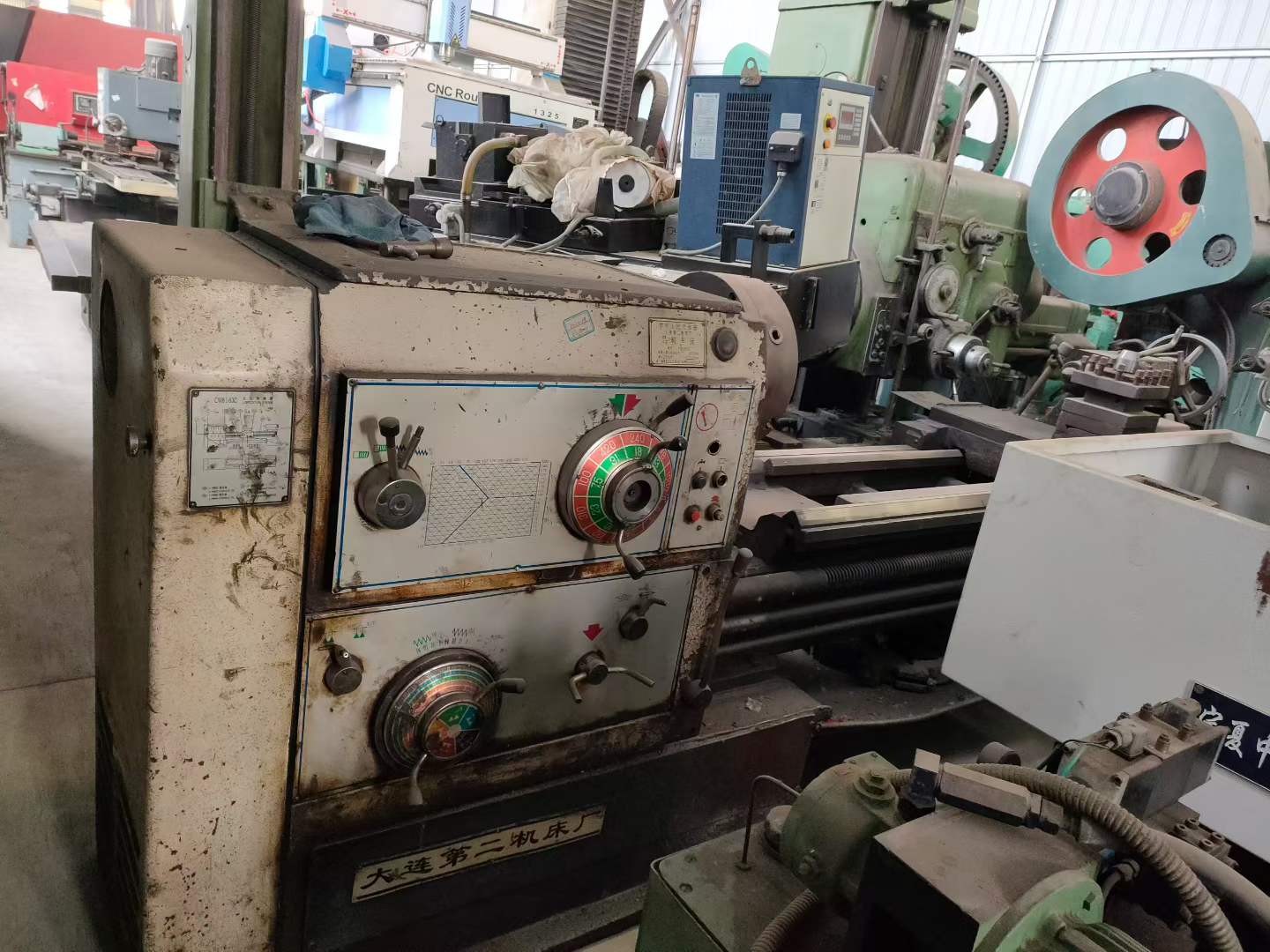 腾库房处理一台大连产6263一米半车床，质优价廉喜欢来聊