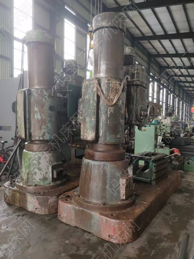 铁价出中捷3080摇臂钻，两台要的从速