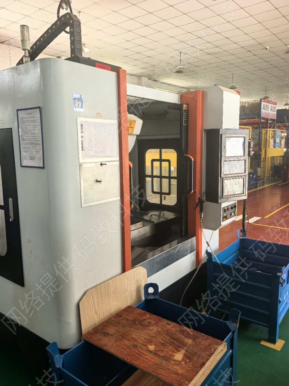 罗威 TC600 钻攻中心